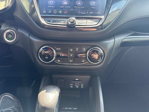 Used 2021 Chevrolet TrailBlazer RS w/ Technology Package FWD image 26