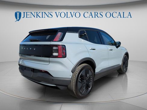 New 2026 Volvo EX30 Cross Country Ultra AWD/4WD image 3