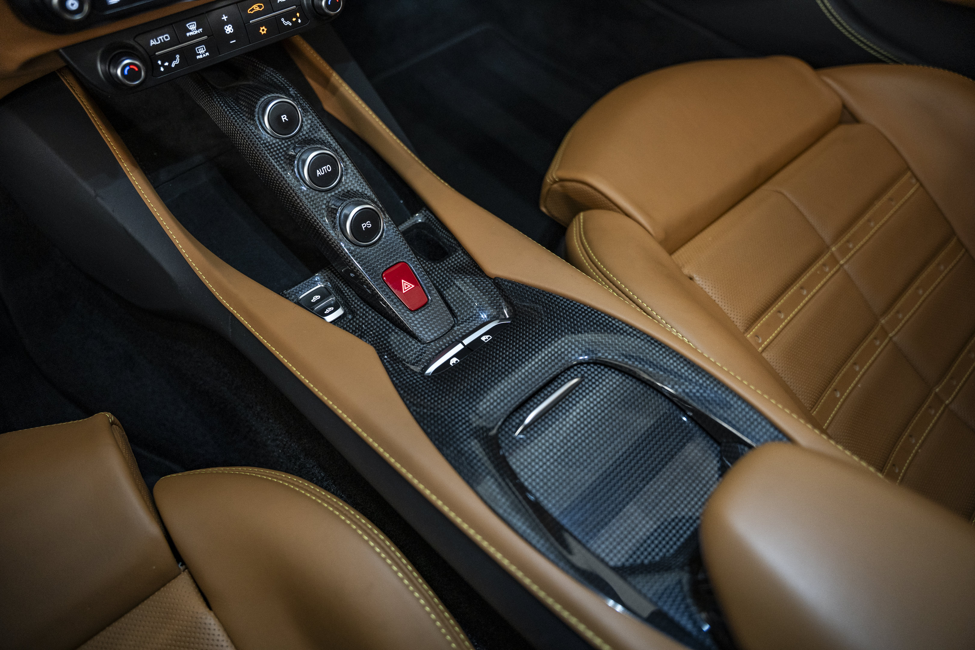 Used 2022 Ferrari Portofino M RWD image 46