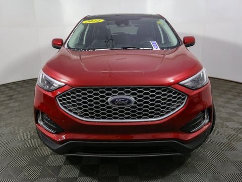 Used 2024 Ford Edge SEL w/ Convenience Package image 4