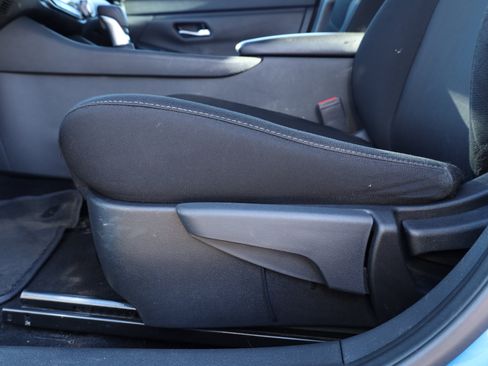 Used 2023 Nissan Sentra SV image 20