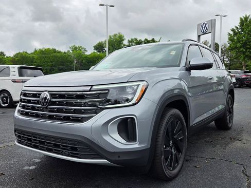Used 2026 Volkswagen Atlas SE AWD/4WD image 8