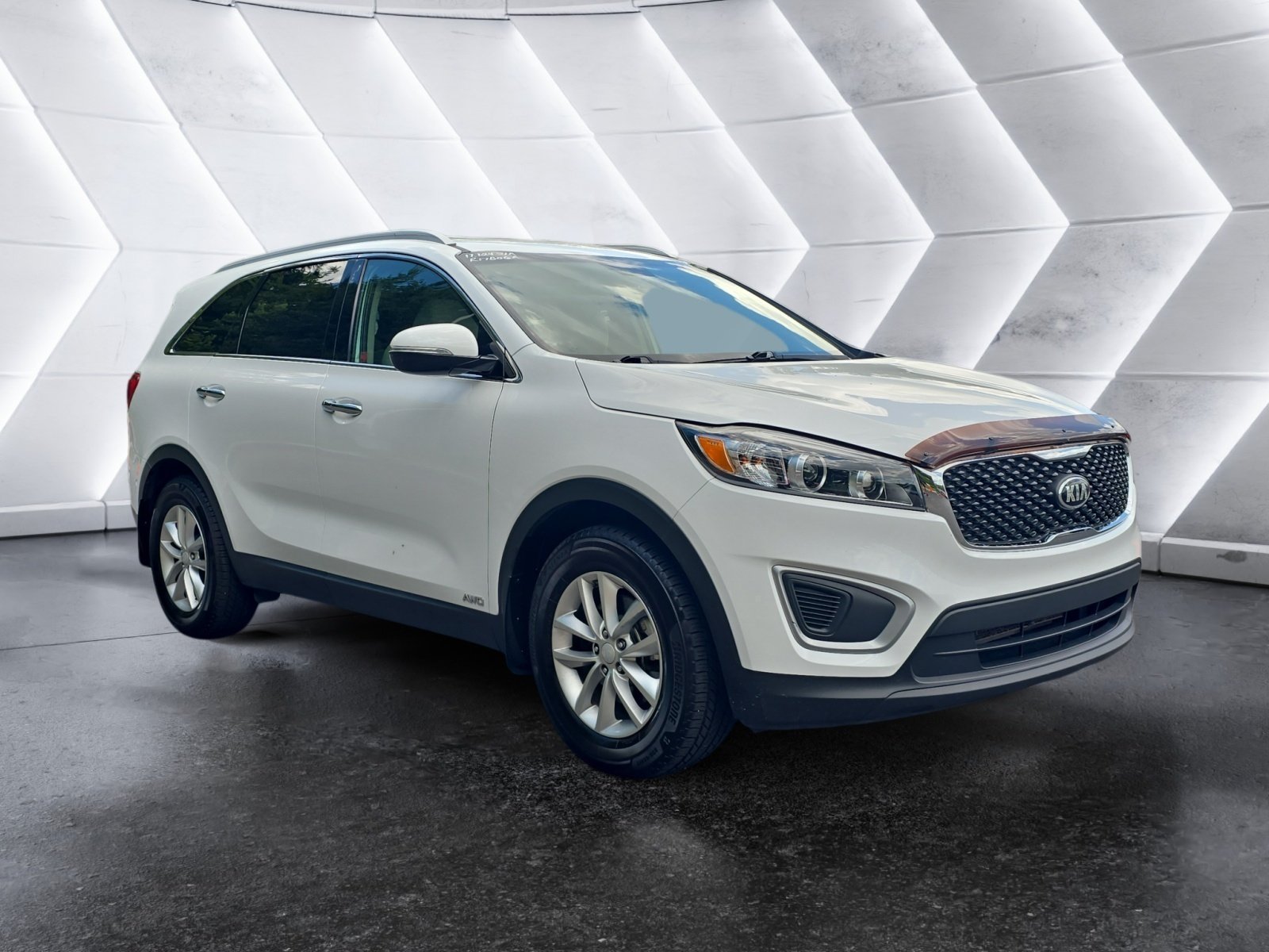 Used 2017 Kia Sorento w/ LX Convenience Package AWD/4WD image 7