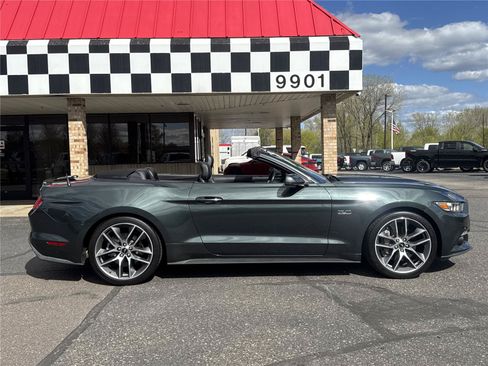 Used 2016 Ford Mustang GT Premium RWD image 36