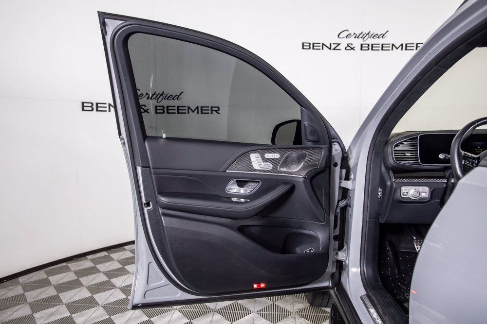 Used 2024 Mercedes-Benz GLS 63 AMG 4MATIC w/ Acoustic Comfort Package image 21