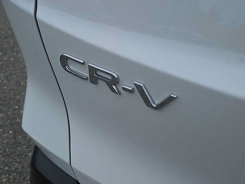 Certified 2024 Honda CR-V EX image 6