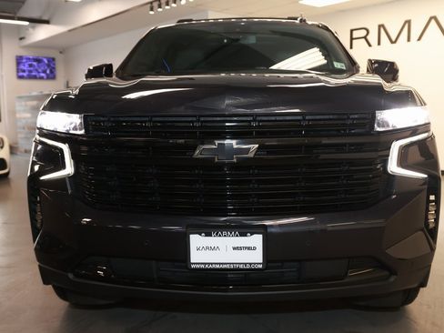 Used 2023 Chevrolet Tahoe RST w/ Sport Performance Package image 2