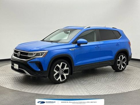 Used 2022 Volkswagen Taos SEL AWD/4WD image 1
