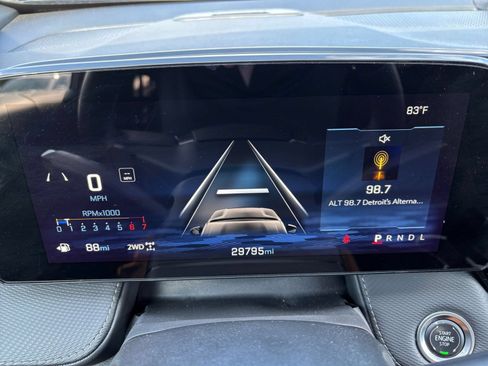 Used 2025 Chevrolet Equinox LT AWD/4WD image 41