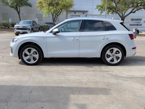 Certified 2023 Audi Q5 2.0T Premium Plus w/ Premium Plus Package image 7