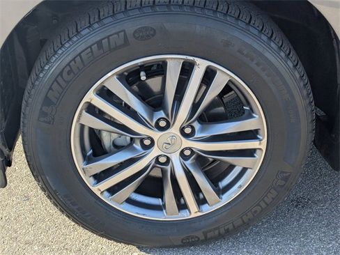 Used 2020 INFINITI QX60 Luxe w/ Essential Package image 10