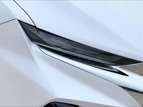Used 2020 Chevrolet Blazer Premier FWD image 28