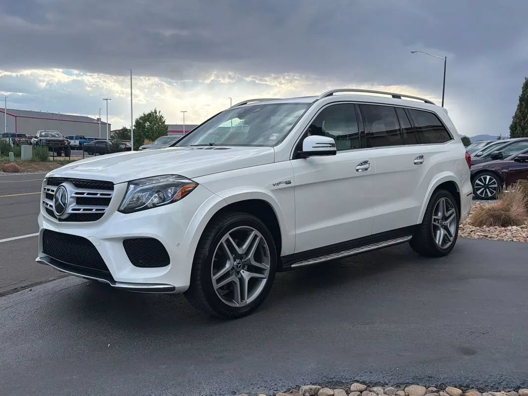 Used 2018 Mercedes-Benz GLS 550 4MATIC image 24