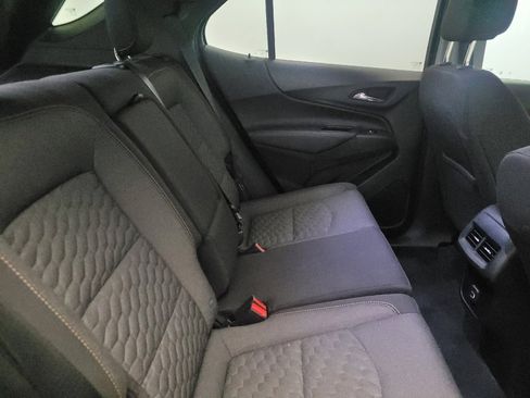 Used 2020 Chevrolet Equinox LT image 19