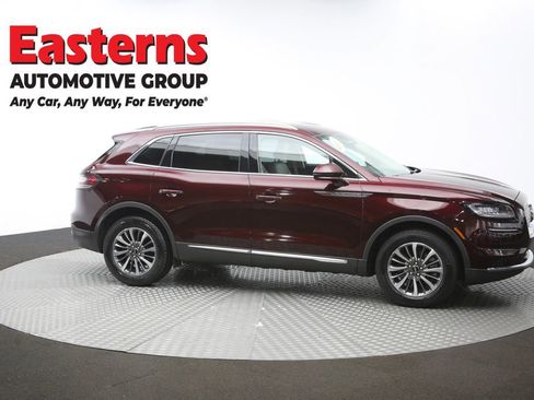 Used 2022 Lincoln Nautilus FWD w/ Premium Package image 49