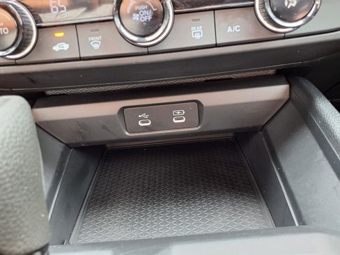 Certified 2025 Honda Accord LX image 8