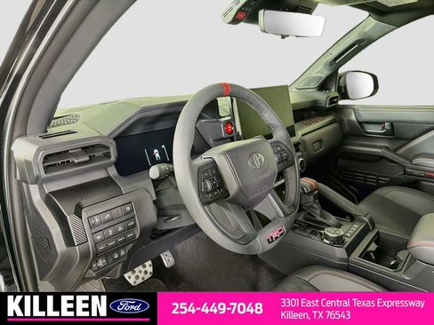 Used 2026 Toyota Tacoma TRD Pro AWD/4WD image 10