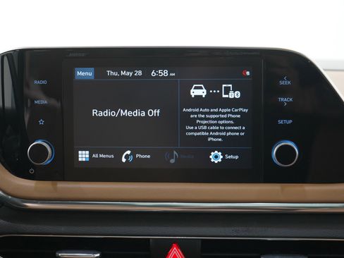Used 2020 Hyundai Sonata SEL w/ Premium + Sunroof Package FWD image 16