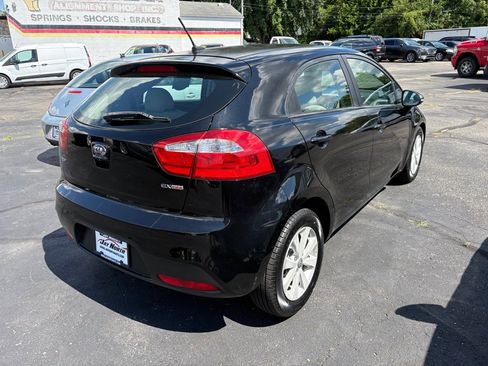 Used 2014 Kia Rio EX w/ Convenience Package FWD image 3
