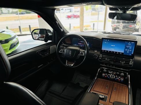 Used 2023 Lincoln Navigator Black Label AWD/4WD image 52