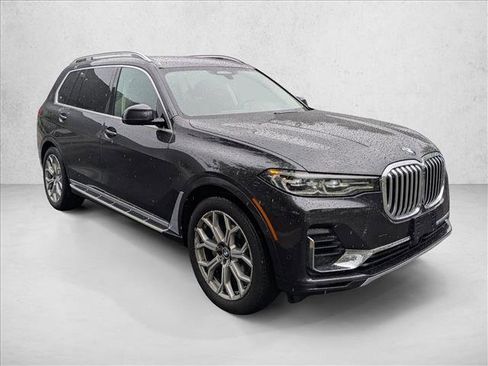 Used 2022 BMW X7 xDrive40i AWD/4WD image 3