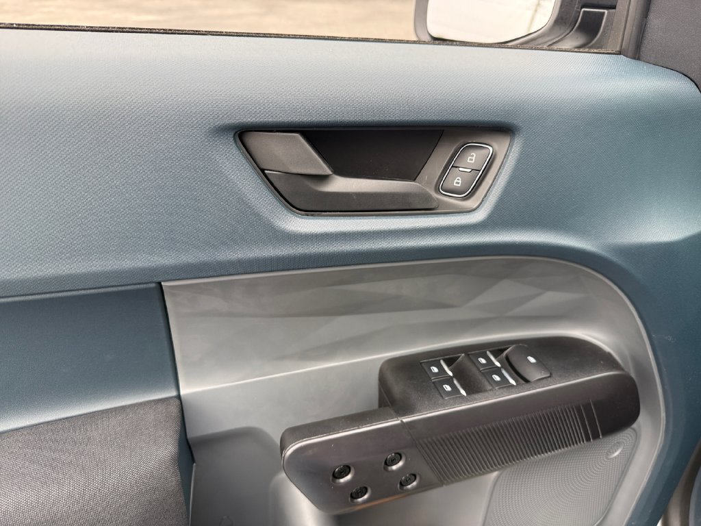 New 2026 Ford Maverick XL FWD image 21