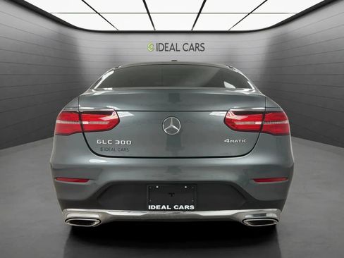 Used 2017 Mercedes-Benz GLC 300 4MATIC Coupe image 6
