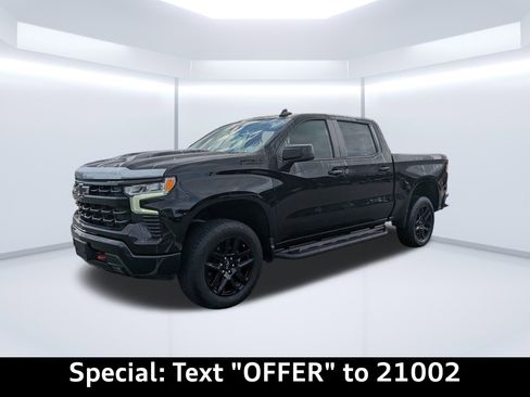Used 2024 Chevrolet Silverado 1500 LT Trail Boss w/ Protection Package image 8