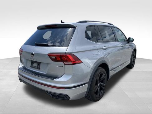 Used 2024 Volkswagen Tiguan SE R-Line AWD/4WD image 14