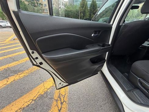 Used 2018 Honda Pilot LX image 34