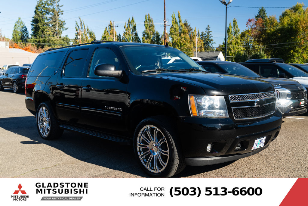 Used 2012 Chevrolet Suburban LT w/ Luxury Package AWD/4WD image 1
