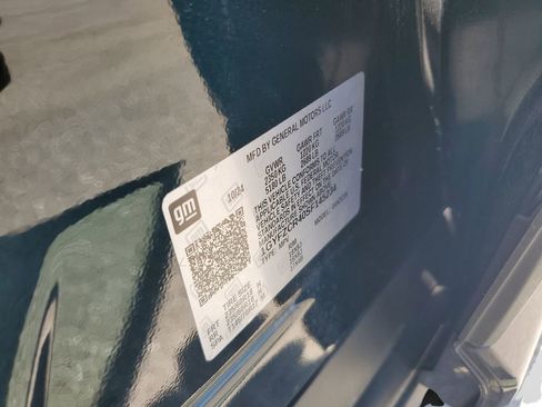 Used 2025 Cadillac XT4 Premium Luxury FWD image 28