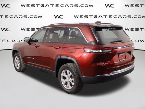 Used 2023 Jeep Grand Cherokee Limited AWD/4WD image 54