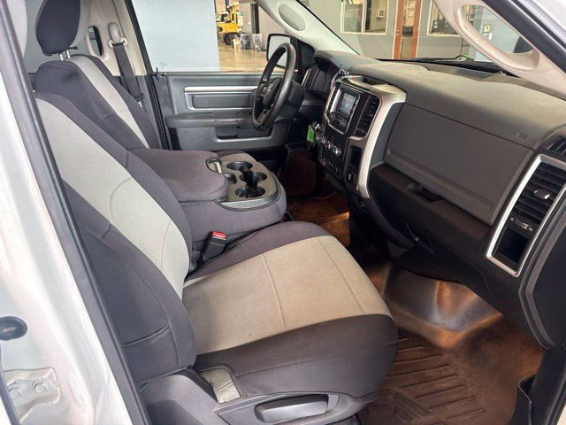 Used 2014 RAM 1500 Classic SLT w/ Protection Group AWD/4WD image 33