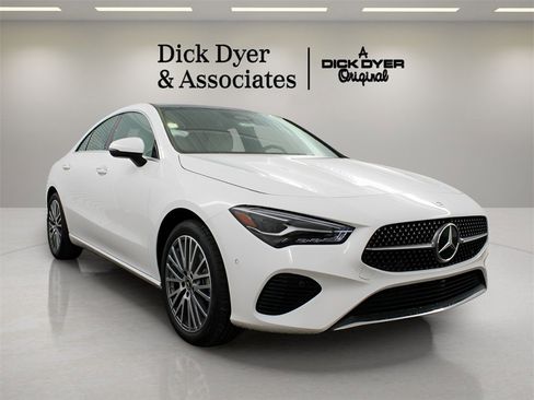 Used 2025 Mercedes-Benz CLA 250 image 1