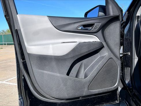 Used 2024 Chevrolet Equinox LS w/ LS Convenience Package FWD image 20