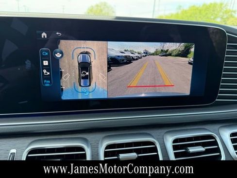 New 2026 Mercedes-Benz GLS 450 4MATIC image 21
