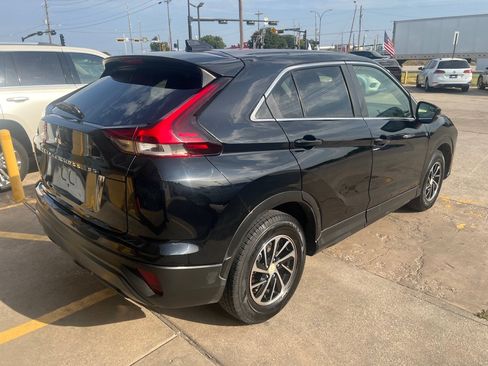 Used 2022 Mitsubishi Eclipse Cross ES FWD image 6