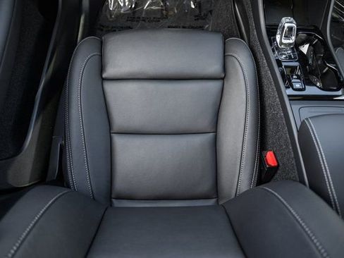 Used 2026 Volvo XC40 B5 Plus w/ Protection Package Premier image 32