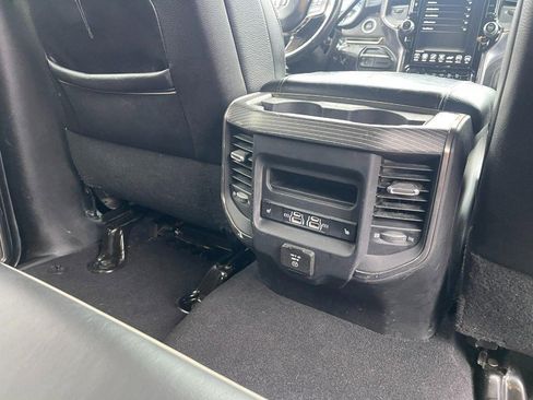 Used 2021 RAM 2500 Limited image 11