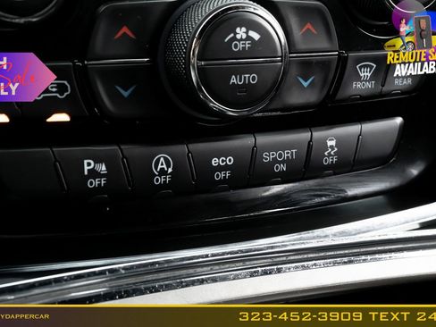 Used 2021 Jeep Grand Cherokee Laredo X AWD/4WD image 31
