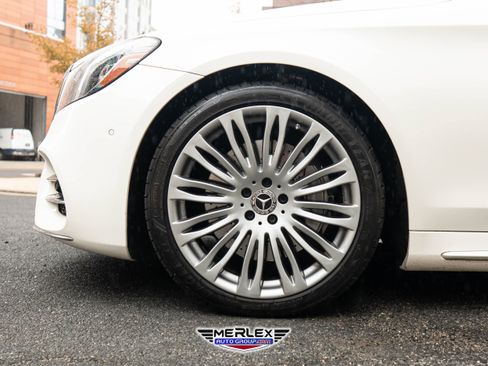 Used 2019 Mercedes-Benz S 560 Sedan image 9