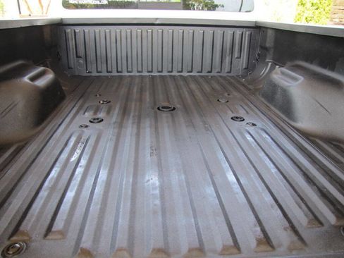 Used 2015 Ford F250 Lariat w/ Lariat Ultimate Package image 33