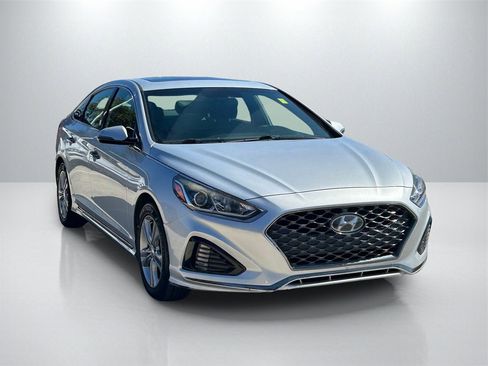 Used 2018 Hyundai Sonata Sport image 3