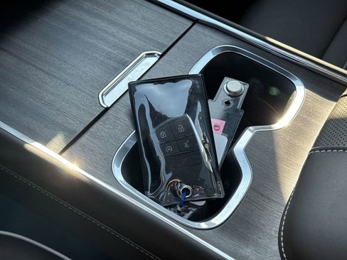 Used 2026 GMC Acadia Denali Ultimate w/ LPO, All-Weather Package image 37