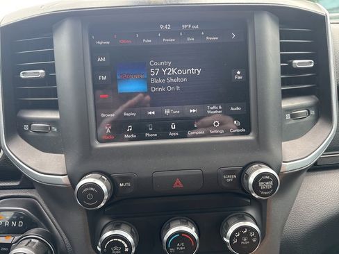 Used 2019 RAM 1500 Big Horn AWD/4WD image 7