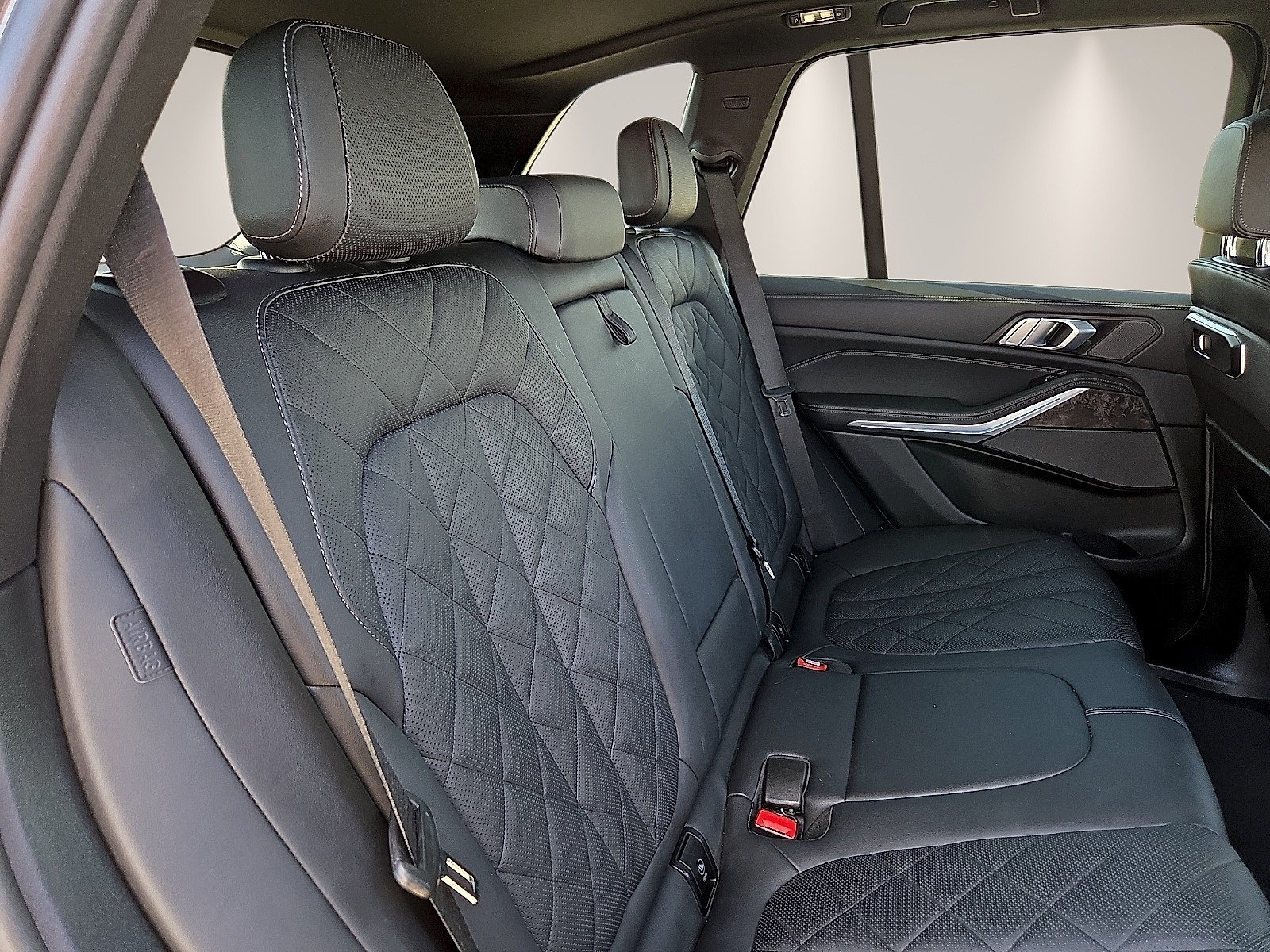 Used 2025 BMW X5 xDrive40i AWD/4WD image 9