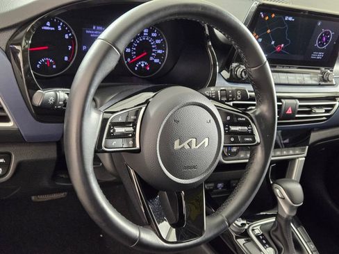 Used 2022 Kia Seltos S FWD image 24