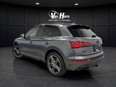 Used 2022 Audi Q5 e Premium Plus w/ Premium Plus Package AWD/4WD image 5