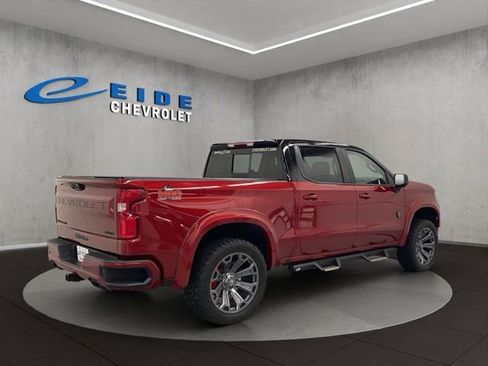 New 2026 Chevrolet Silverado 1500 RST w/ Dark Appearance Package AWD/4WD image 4